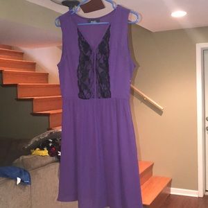 Light weight purple dress with lace detail